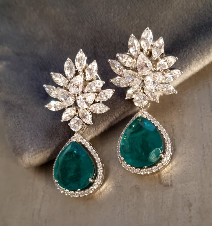 925 Silver Amelia Emerald Drop Earrings - Amrrutam Jewellery