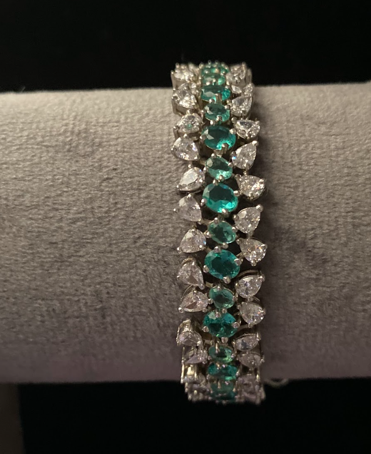 925 Silver Swarovski Tiara Green Bracelet - Amrrutam Jewellery