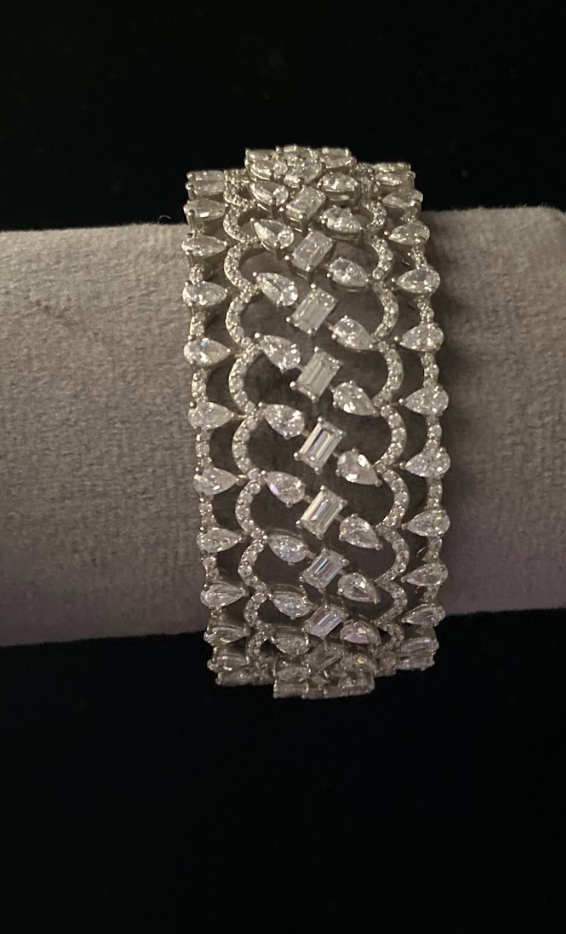 925 Silver Swarovski Suzanna Bangle - Amrrutam Jewellery