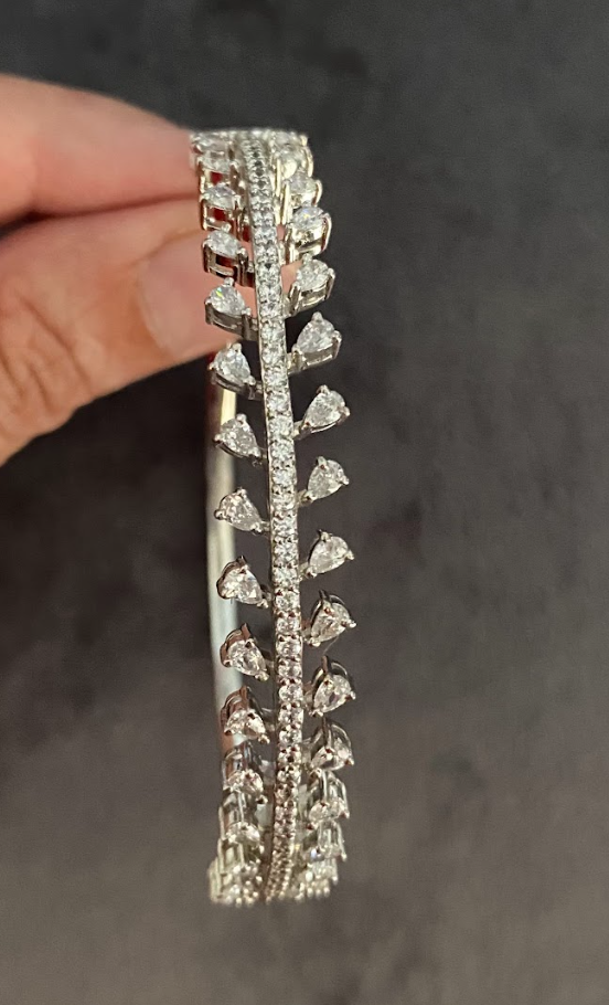 925 Silver Swarovski Angela Bangle - Amrrutam Jewellery