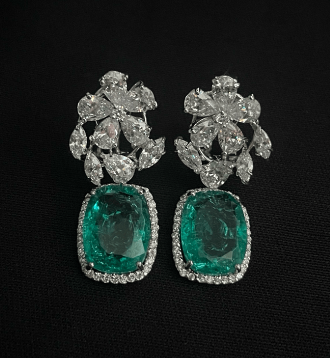 925 Silver Cluster Emerald Drop Earrings - Amrrutam Jewellery