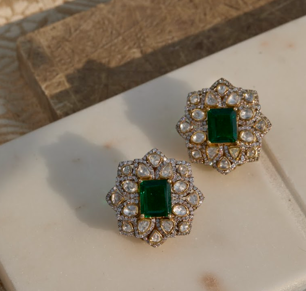 925 Silver Verak Emerald Polki Stud Earrings - Amrrutam Jewellery