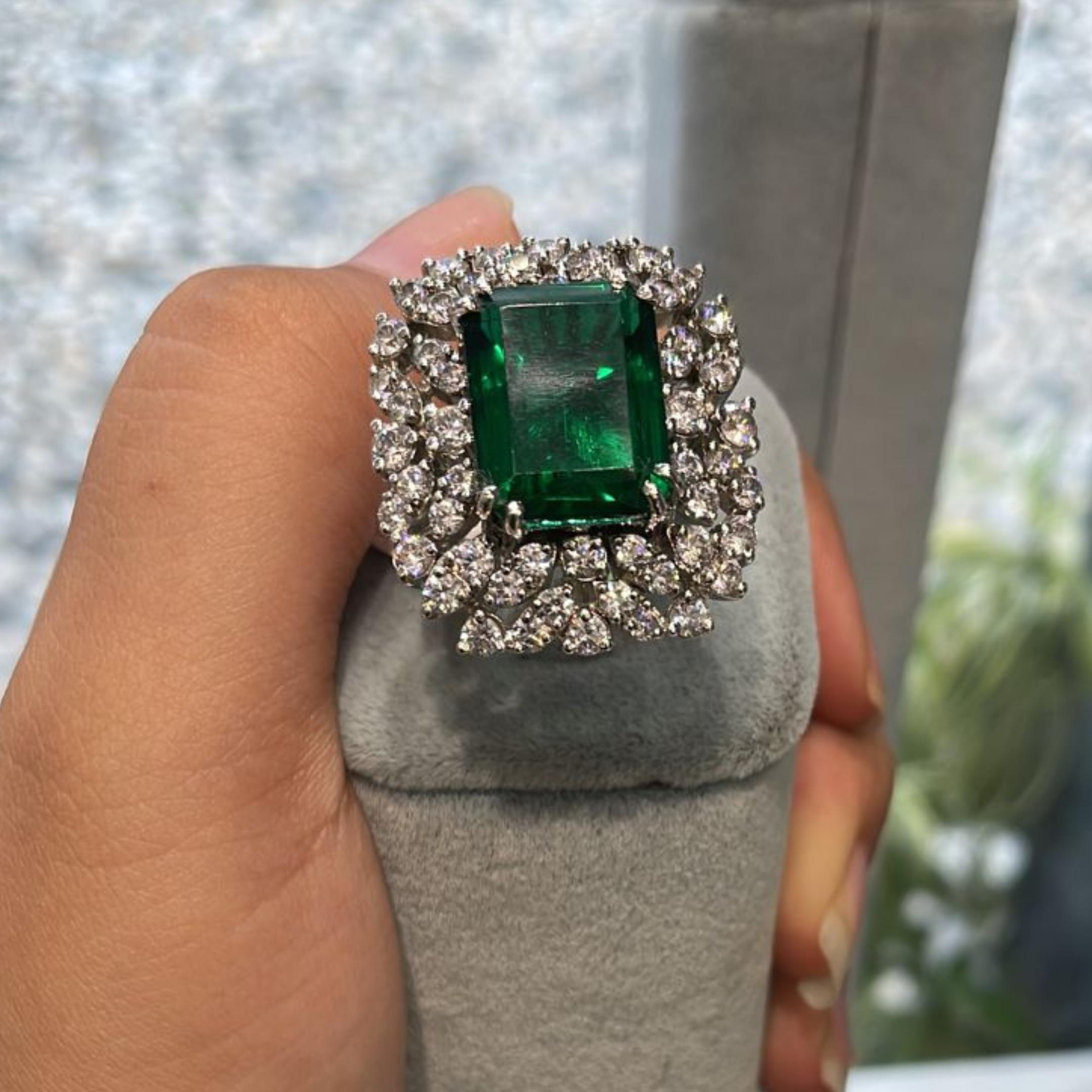 925 Silver Emerald Swarovski Ring - Amrrutam
